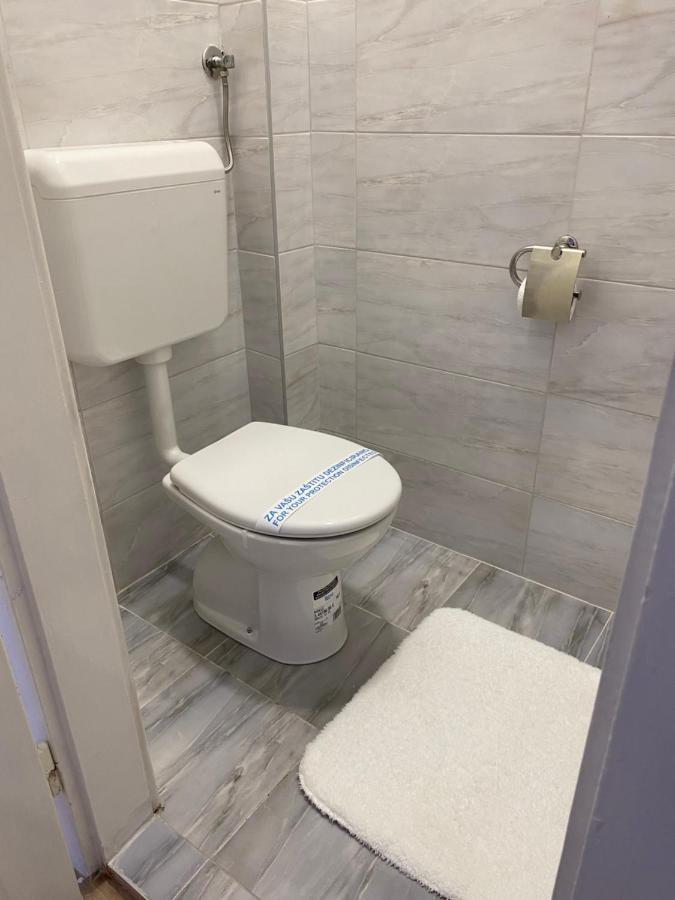 Apartment Festina Lente Сараево Экстерьер фото